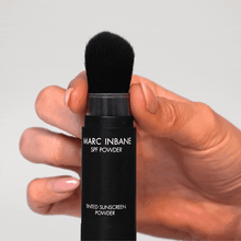 Afbeelding in Gallery-weergave laden, SPF50 Mineral Powder - Marc Inbane | Zonbescherming &amp; Setting Powder met Kleur | Medium, Dark &amp; Refills
