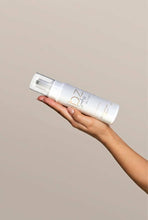 Afbeelding in Gallery-weergave laden, Olive Express Self Tan Foam - IBZ Sunless (200ml)
