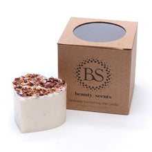 Afbeelding in Gallery-weergave laden, Champagne &amp; Rozengeur Geurkaars - Beauty Scents (Hartvormig-Sojawas)

