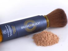 Afbeelding in Gallery-weergave laden, Brush On Block Minerale Poeder Zonnebescherming SPF30
